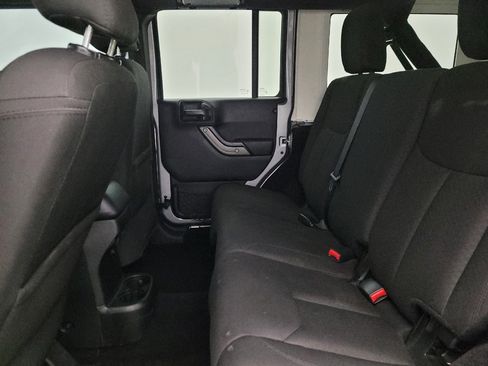 Used 2017 Jeep Wrangler Unlimited Sport w/ Quick Order Package 24S AWD/4WD image 18