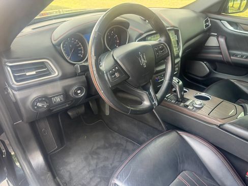 Used 2019 Maserati Ghibli S GranLusso AWD/4WD image 21