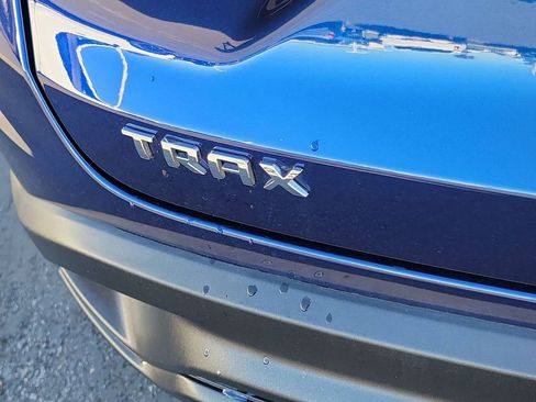 Used 2024 Chevrolet Trax LS w/ Driver Confidence Package image 28