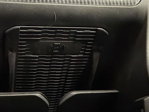 New 2026 Jeep Cherokee Limited AWD/4WD image 32