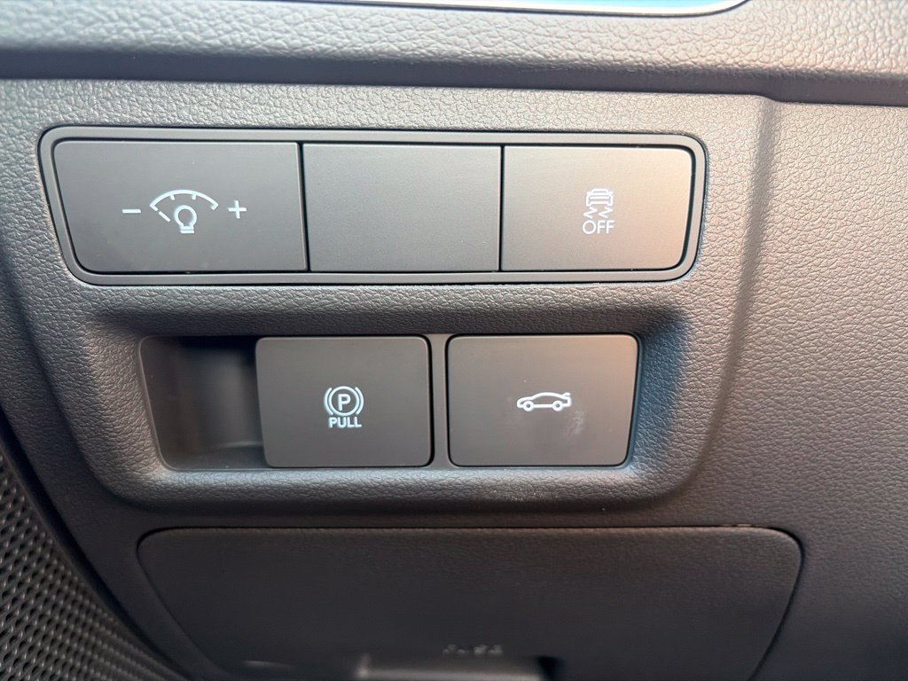 Certified 2025 Hyundai Sonata SEL FWD image 31