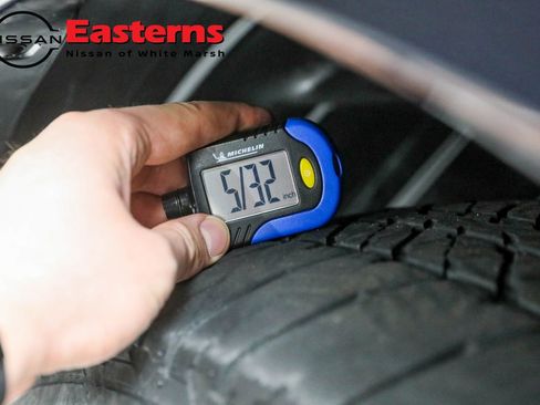 Used 2023 Nissan Armada Platinum w/ Captain's Chairs Package image 59