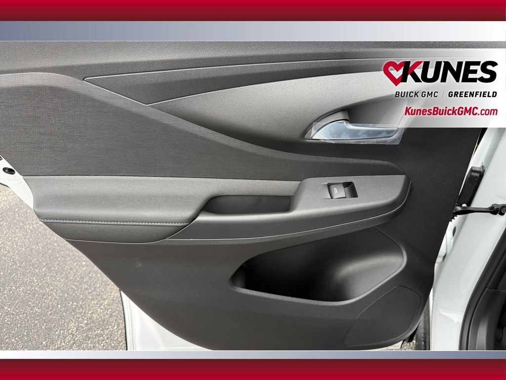 New 2026 Buick Envista Sport Touring w/ Convenience I Package FWD image 28