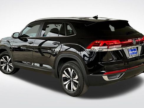 New 2026 Volkswagen Atlas Cross Sport SE image 13