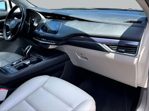 Used 2023 Cadillac XT4 Luxury FWD image 19