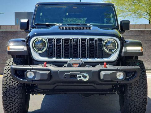 New 2026 Jeep Wrangler Unlimited Rubicon AWD/4WD image 4