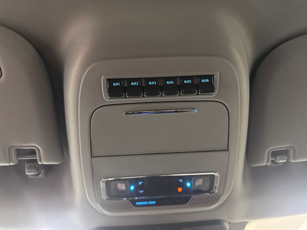 New 2026 Ford F350 Lariat w/ Chrome Package AWD/4WD image 16