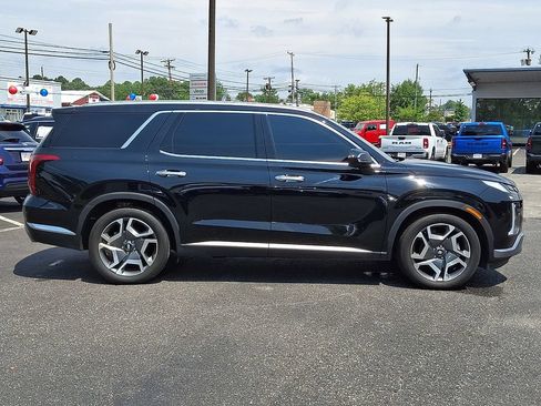 Used 2024 Hyundai Palisade Limited AWD/4WD image 7