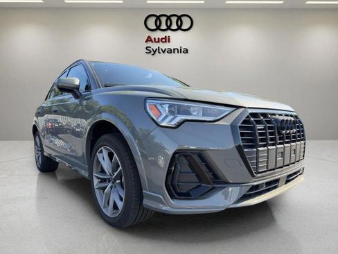 Used 2025 Audi Q3 2.0T Premium w/ Convenience Package AWD/4WD image 1