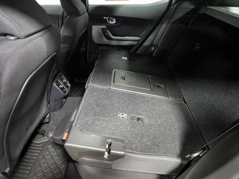 Used 2022 Polestar Polestar 2 image 36