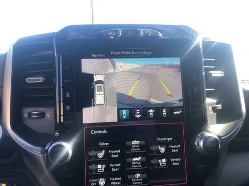 Used 2019 RAM 1500 Laramie image 18