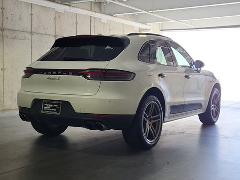 Certified 2019 Porsche Macan S AWD/4WD image 12