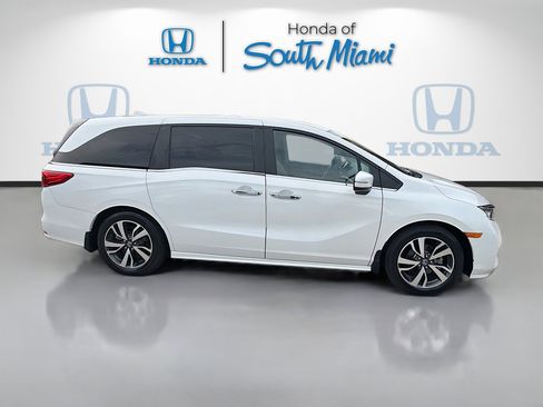 Used 2023 Honda Odyssey Touring image 8