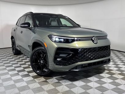 New 2026 Volkswagen Tiguan SE R-Line