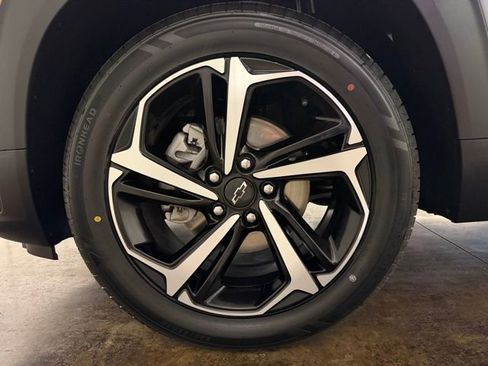 Used 2022 Chevrolet TrailBlazer RS w/ Technology Package image 10