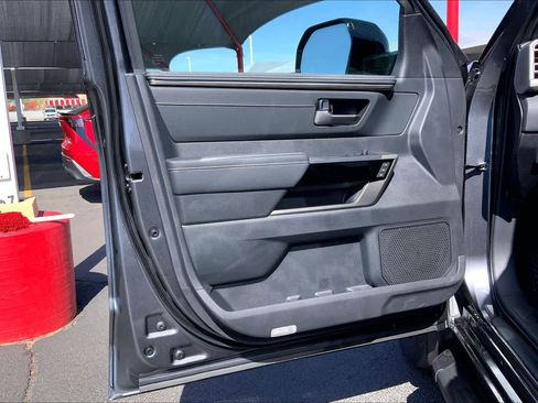 New 2026 Toyota Tundra Limited AWD/4WD image 10