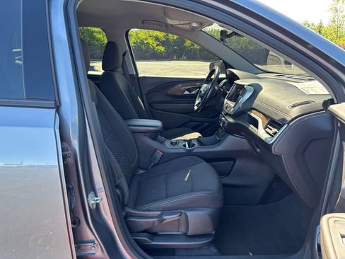 Used 2020 GMC Terrain SLE w/ Driver Convenience Package FWD image 21