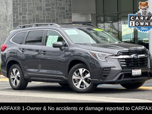 Certified 2023 Subaru Ascent Premium w/ Convenience Package image 2
