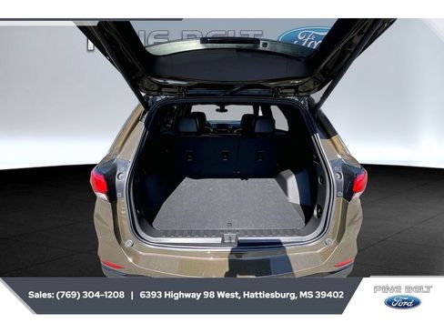 Used 2024 Chevrolet Equinox RS FWD image 22