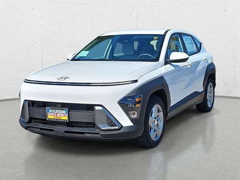 New 2026 Hyundai Kona SE image 7