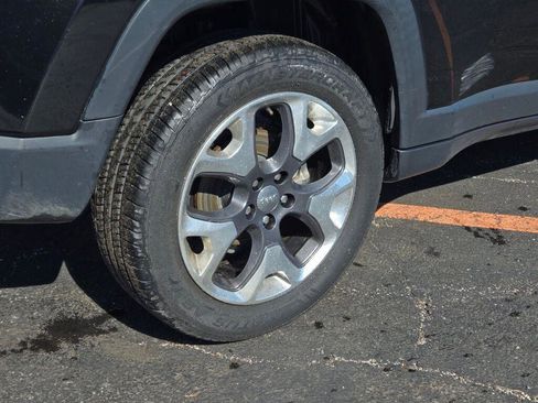 Used 2019 Jeep Compass Limited w/ Safety & Security Group image 10