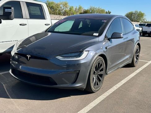 Used 2023 Tesla Model X Plaid image 1