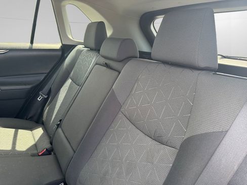 Used 2021 Toyota RAV4 XLE image 13