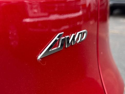 Used 2025 Genesis GV70 2.5T w/ Advanced Package AWD/4WD image 46