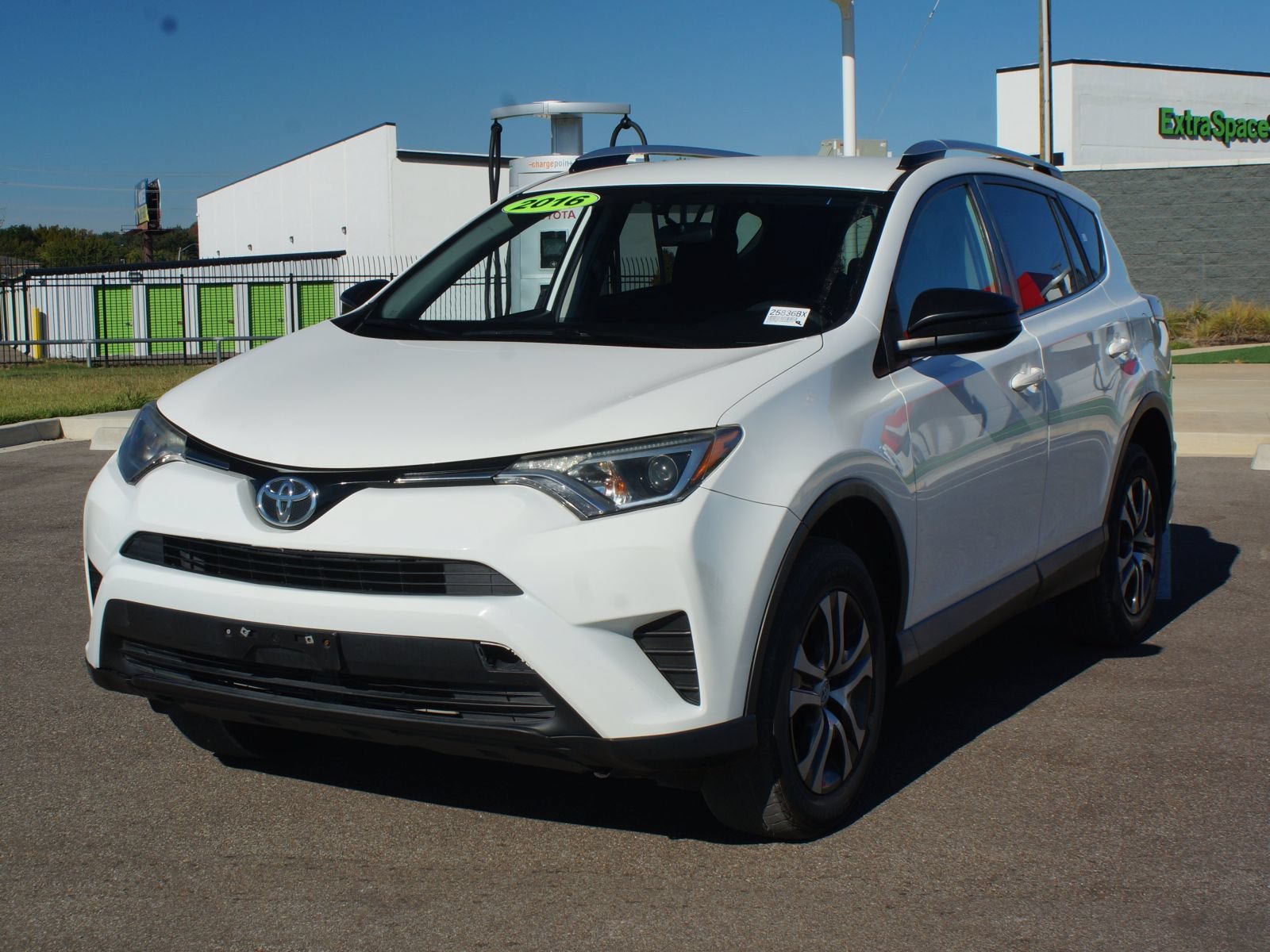 Used 2016 Toyota RAV4 LE FWD image 22