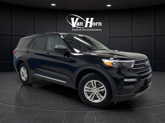 Used 2023 Ford Explorer XLT video 1
