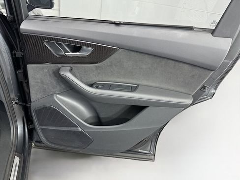 Used 2023 Audi SQ7 Prestige w/ Prestige Package image 27