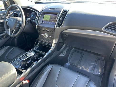 Used 2019 Ford Edge Titanium w/ Equipment Group 301A image 16