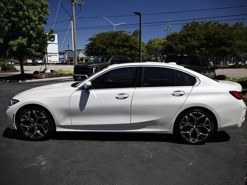 Used 2026 BMW 330i xDrive Sedan AWD/4WD image 14