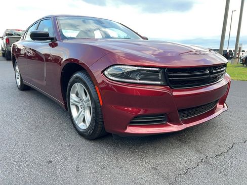 Used 2023 Dodge Charger SXT image 3