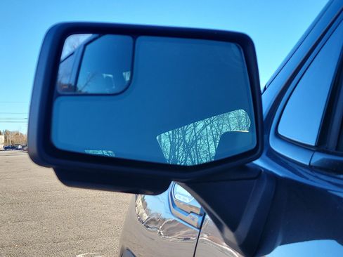 Used 2021 GMC Sierra 1500 AT4 image 10