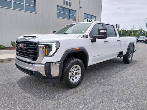 Used 2024 GMC Sierra 2500 Pro w/ Convenience Package AWD/4WD image 7