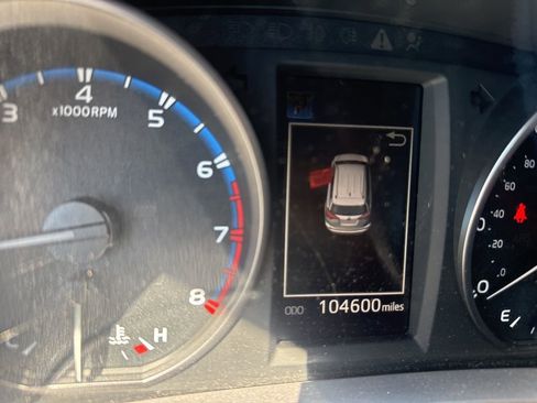 Used 2017 Toyota RAV4 LE w/ All Weather Liner Package image 9