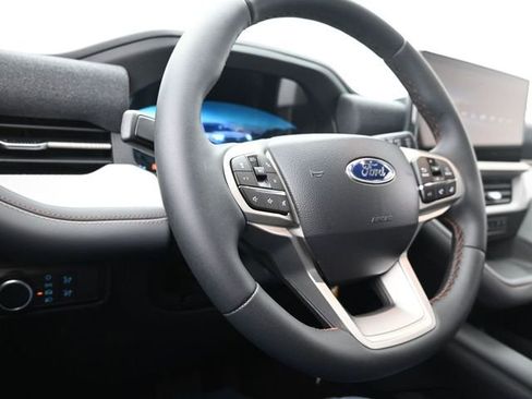 New 2026 Ford Explorer Active image 15