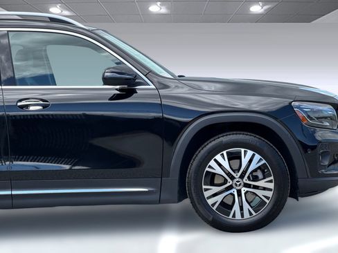 Certified 2024 Mercedes-Benz GLB 250 image 37