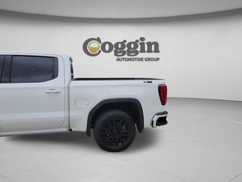 Used 2023 GMC Sierra 1500 Elevation w/ Elevation Premium Package AWD/4WD image 34