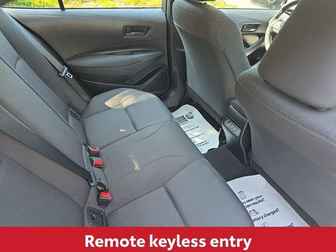 Used 2023 Toyota Corolla LE FWD image 17