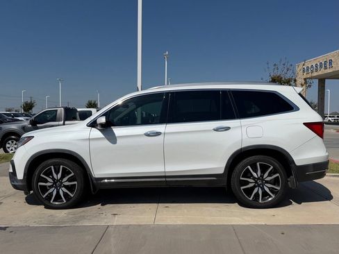 Used 2021 Honda Pilot Touring image 8