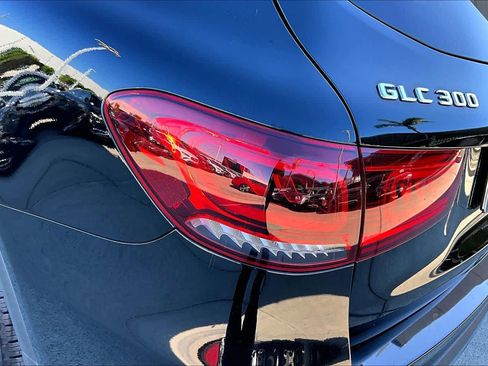Used 2022 Mercedes-Benz GLC 300 image 29