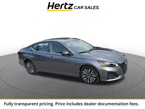 Used 2026 Nissan Altima 2.5 SV FWD image 1