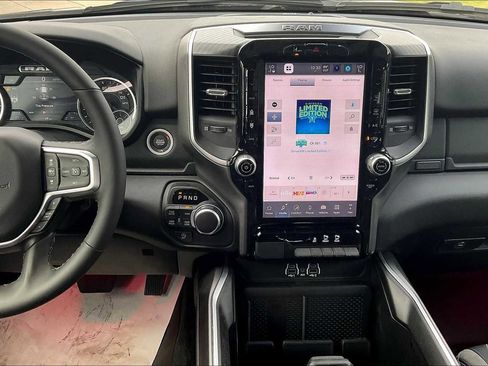 New 2025 RAM 1500 Big Horn image 6