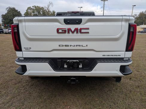 New 2026 GMC Sierra 3500 Denali w/ Denali Reserve Package image 6