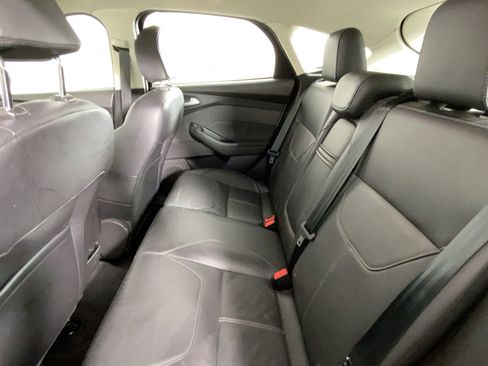 Used 2016 Ford Focus SE w/ Equipment Group 201A image 21