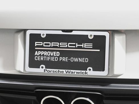 Used 2024 Porsche 911 GT3 RWD image 14