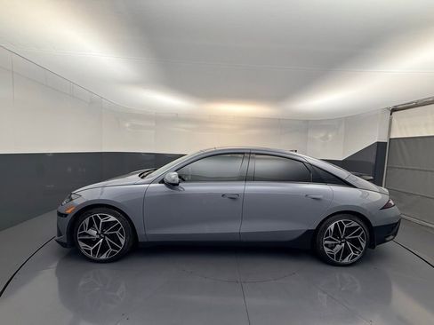 Used 2024 Hyundai Ioniq 6 Limited RWD image 3