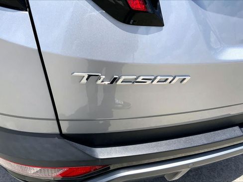Used 2024 Hyundai Tucson Limited AWD/4WD image 10